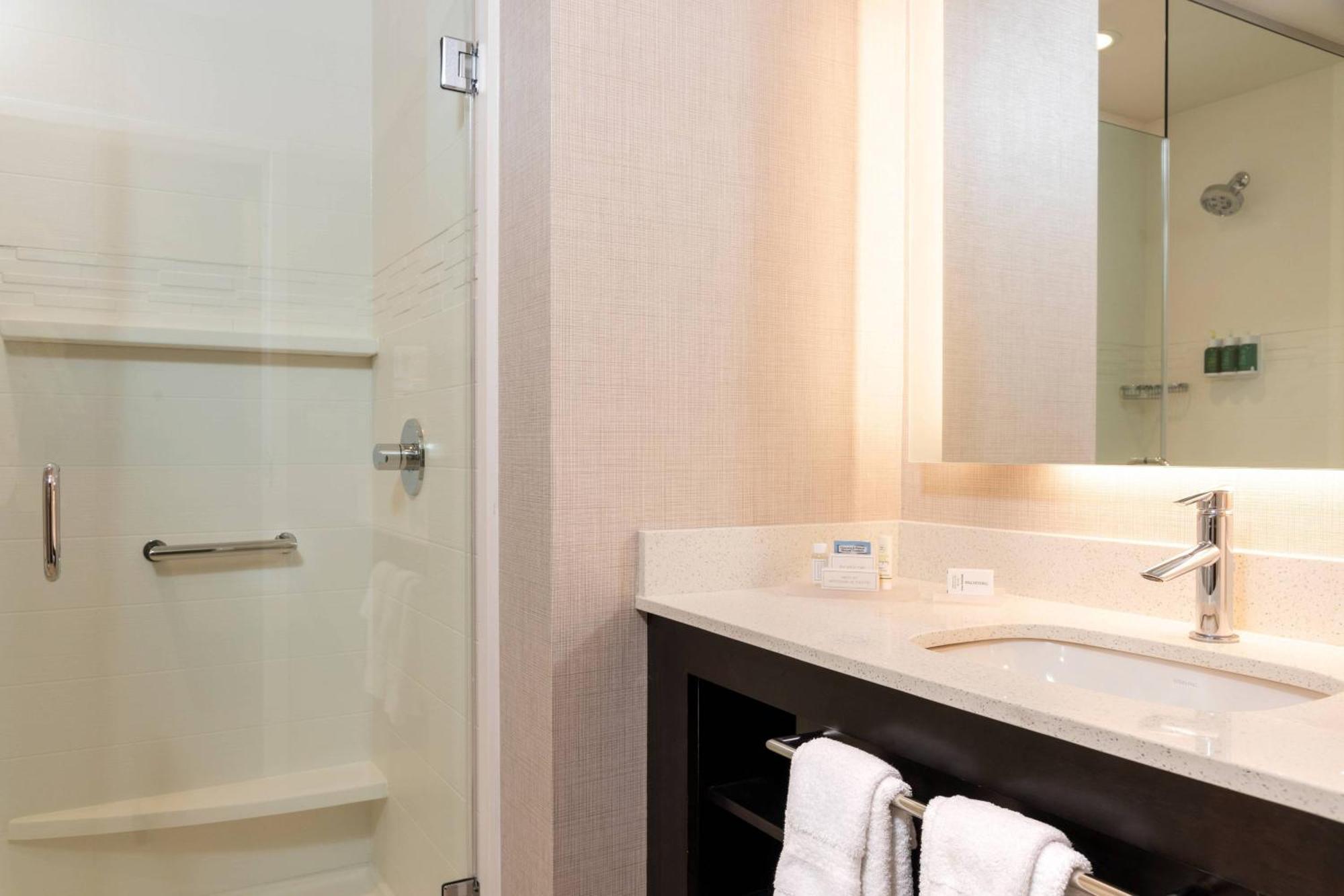 Residence Inn By Marriott Indianapolis South/Greenwood Екстериор снимка